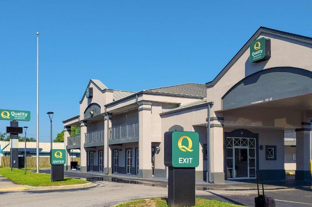 Quality Inn & Suites Near Panama City Beach Eksteriør bilde
