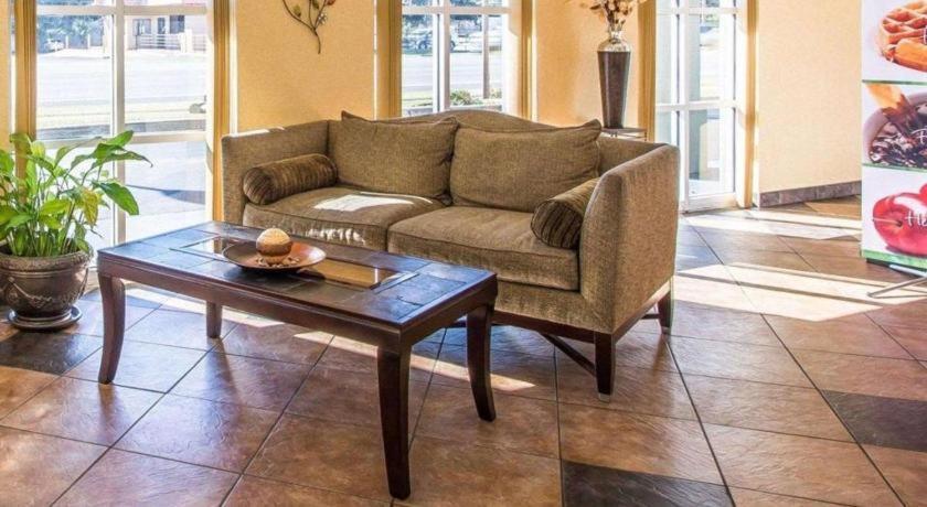Quality Inn & Suites Near Panama City Beach Eksteriør bilde