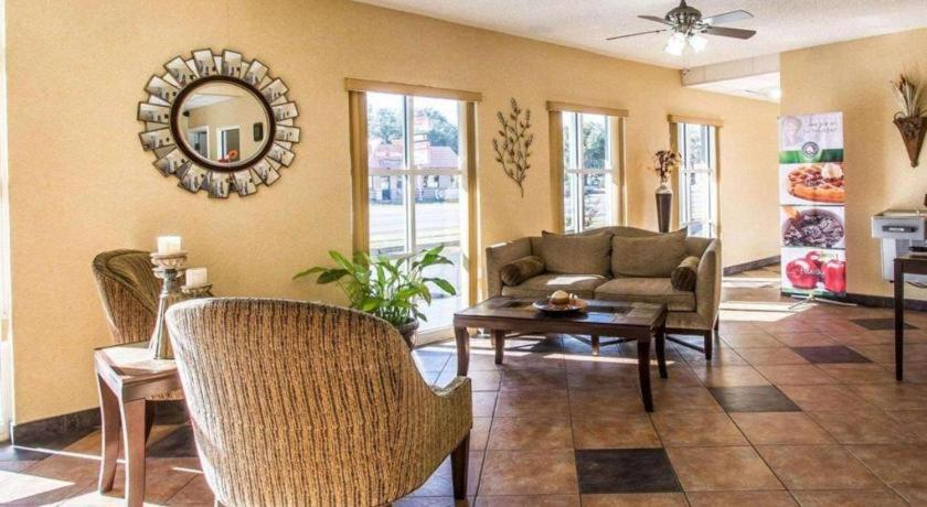 Quality Inn & Suites Near Panama City Beach Eksteriør bilde